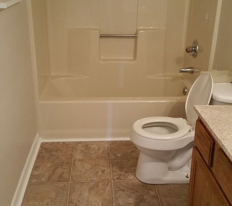 2nd image of 3113 Marble Hill Blvd