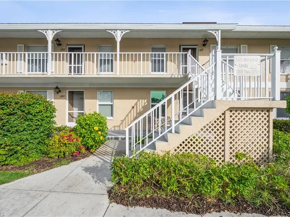 1325 Mainsail Dr Unit 1213, Naples, FL 34114