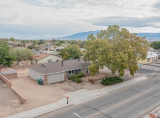 870 Tarpon Ave SE, Rio Rancho, NM 87124