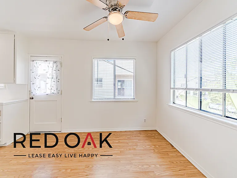 5317 Auckland Ave #3 — Photo 5