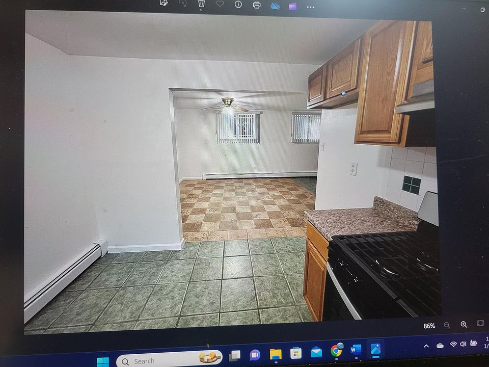 1st image of 1105 E 93rd St #200