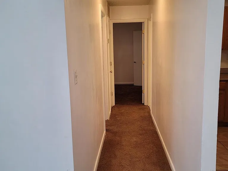 625 A Chesapeake St SE #101 — Photo 8