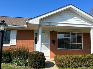 121 Raine St, Pickerington, OH 43147