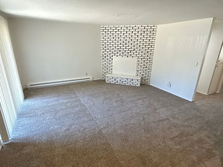3777 Iberis St NE — Photo 3