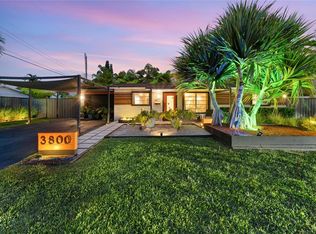 3800 NW 18th Ave, Oakland Park, FL 33309