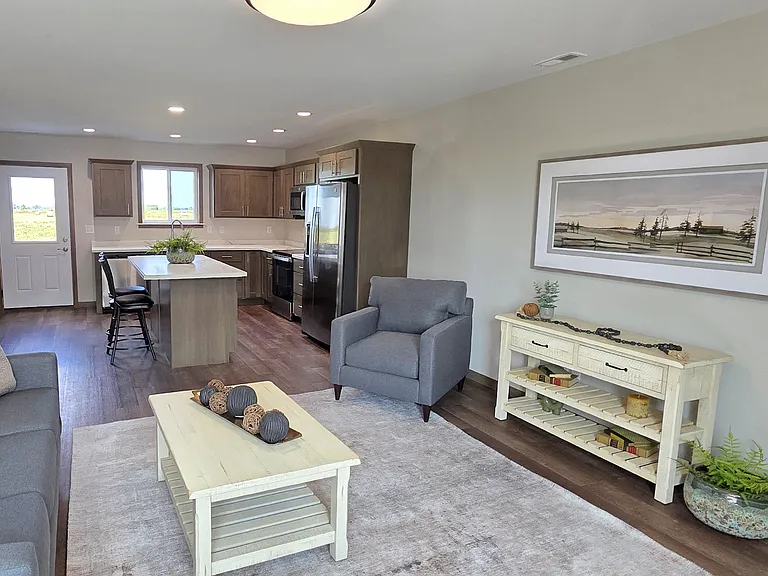 Medary Creek Townhomes — Photo 8