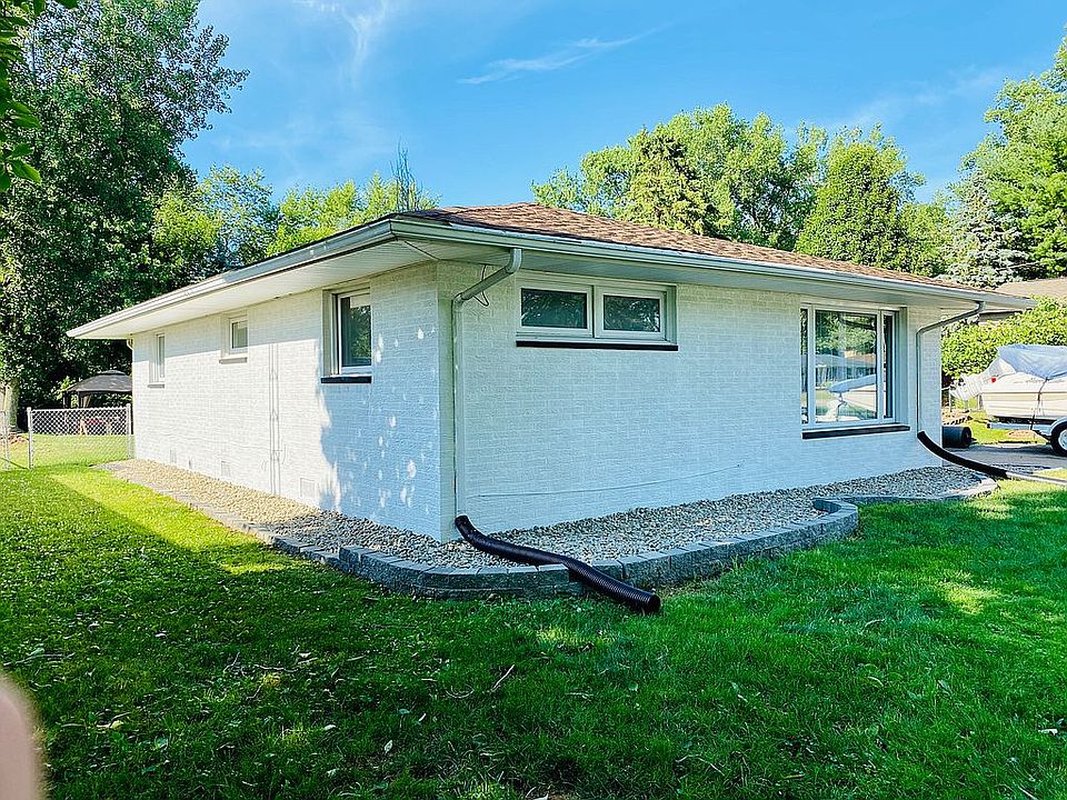 1st image of 20861 Louise Ln