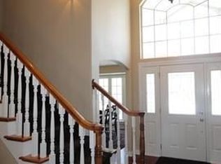 493 Oriole Ln, Howards Grove, WI 53083