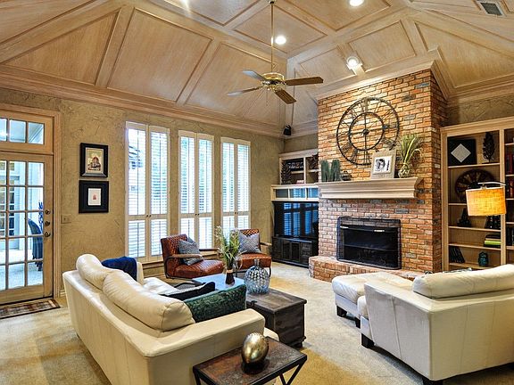 3rd image of 3416 Caleo Ct