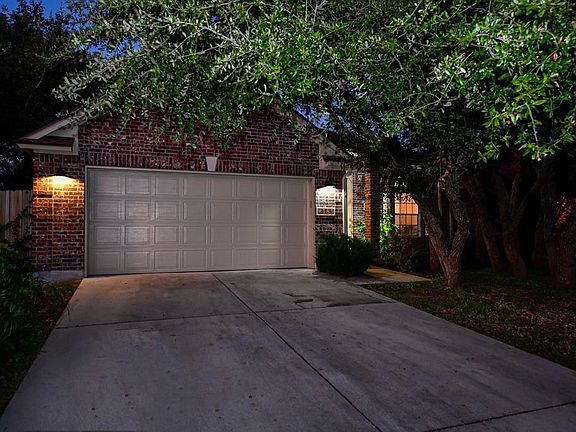 2nd image of 185 Heron Oaks