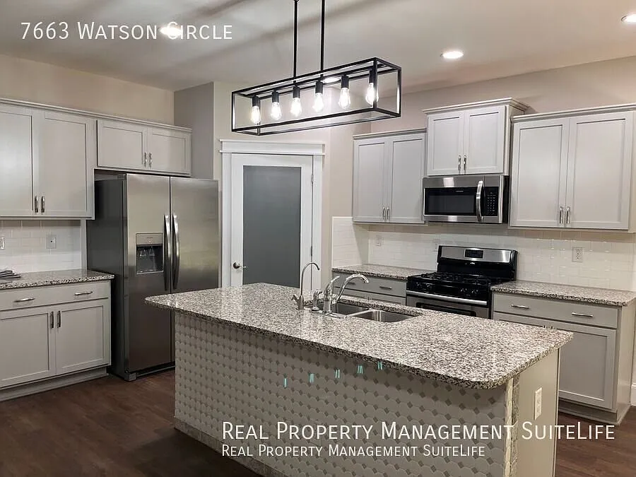 5 Bedroom Home Designed for Work, Privacy & Independent Living | Heron Bay | $2,800 — Photo 2