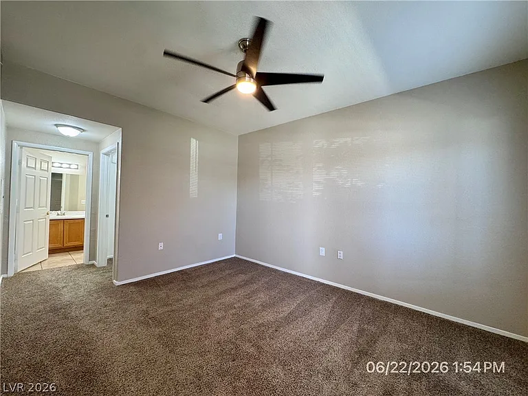 10245 S Maryland Pkwy #132 — Photo 9