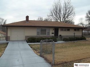 1915 Y St, Omaha, NE 68107