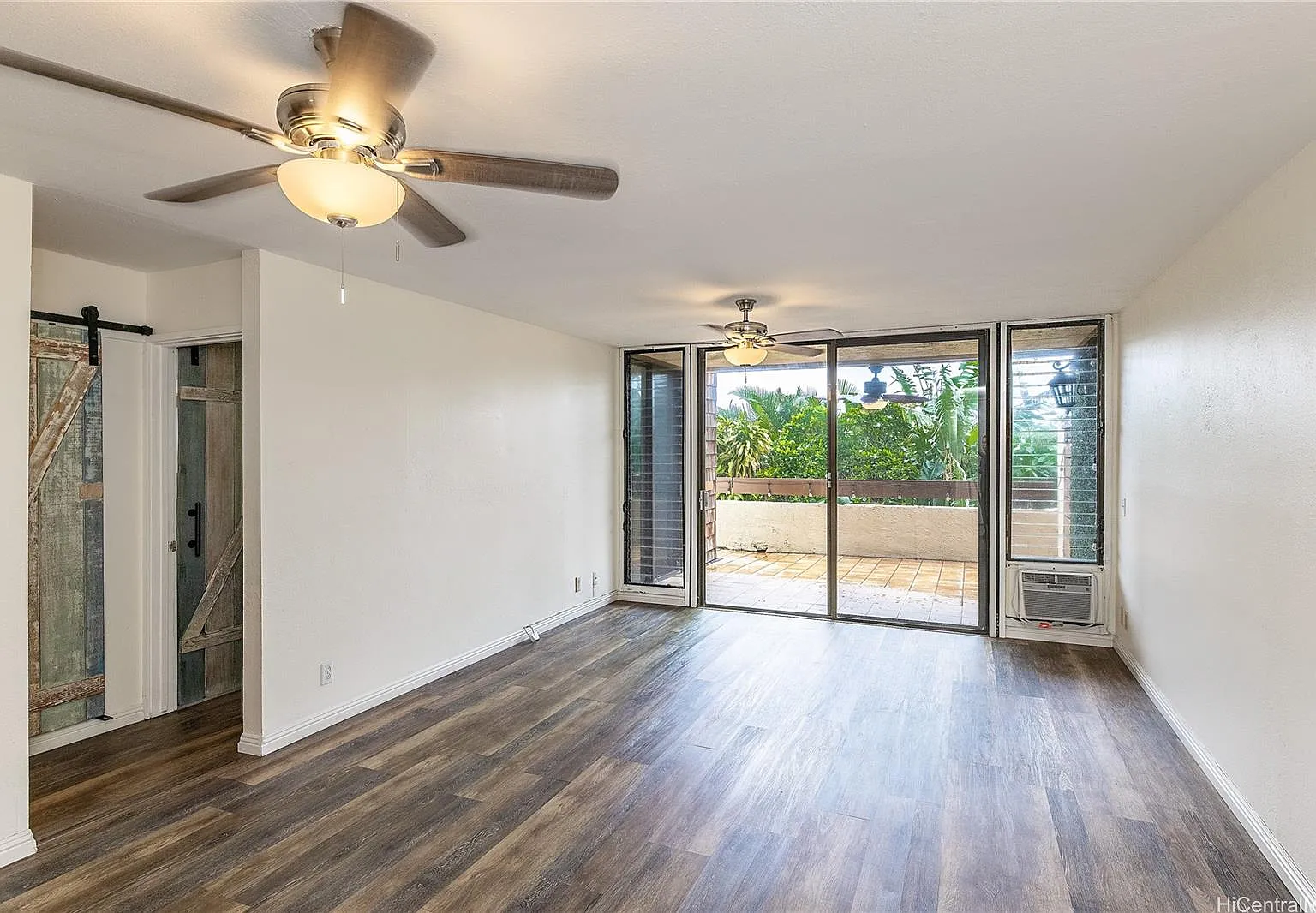 2 bed, 959 sqft, $3,800 — Photo 3