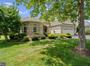 11 Sanibel Ln, Barnegat, NJ 08005