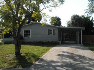 7577 Morgan Jones Dr, North Fort Myers, FL 33917