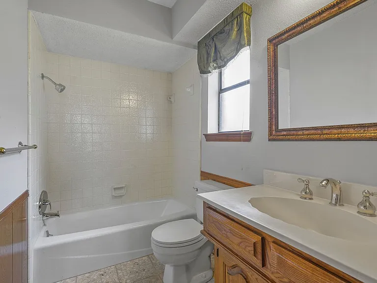 9738 Windham Dr — Photo 7