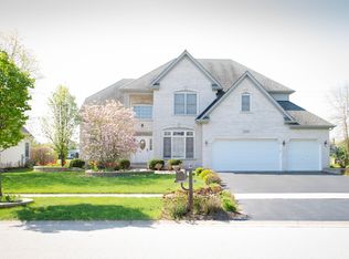 3332 Lapp Ln, Naperville, IL 60564
