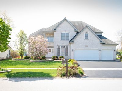 3332 Lapp Ln, Naperville, IL, 60564