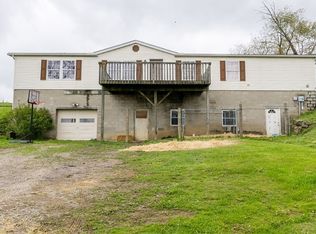 2133 Avalon Rd NW, Carrollton, OH 44615