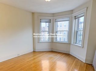 36 Queensberry St APT 17, Boston, MA 02215