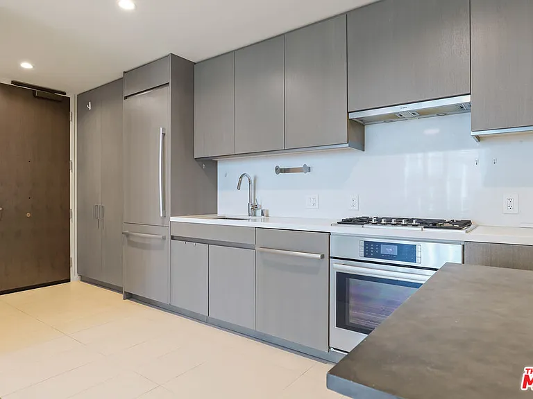 889 Francisco St #2011 — Photo 11