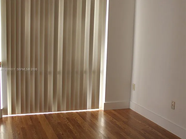 8700 SW 133rd Avenue Rd #301 — Photo 10