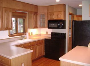 142 Walnut St, Monroe, CT 06468