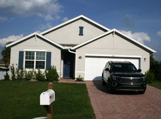 2281 Thurlow St, Alva, FL 33920