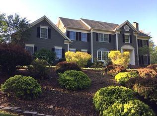 21 Hunters Ln, Basking Ridge, NJ 07920