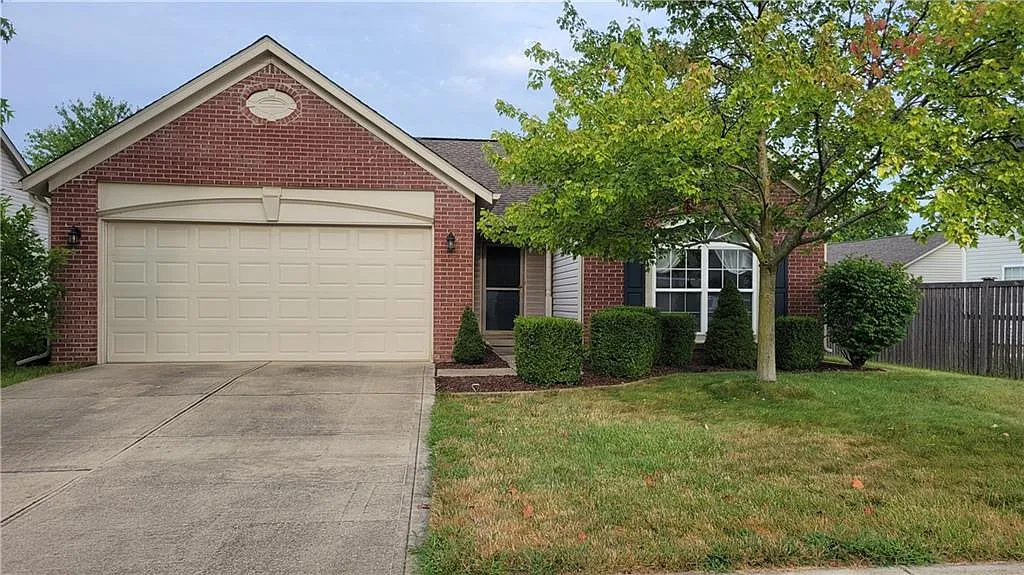 10672 Kyle Ct photo 1