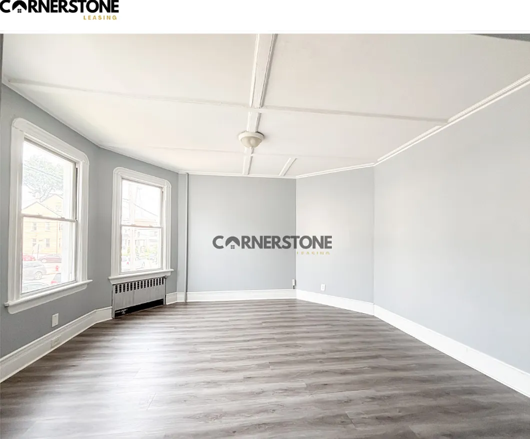 150 N 7th St — Photo 3