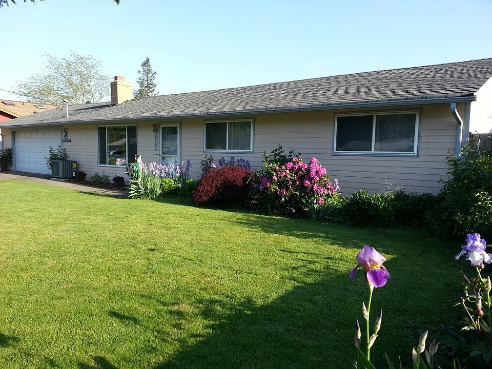 1st image of 615 11th Ave SE