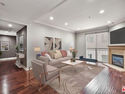 345 S Harvard Blvd Unit 202, Los Angeles, CA, 90020