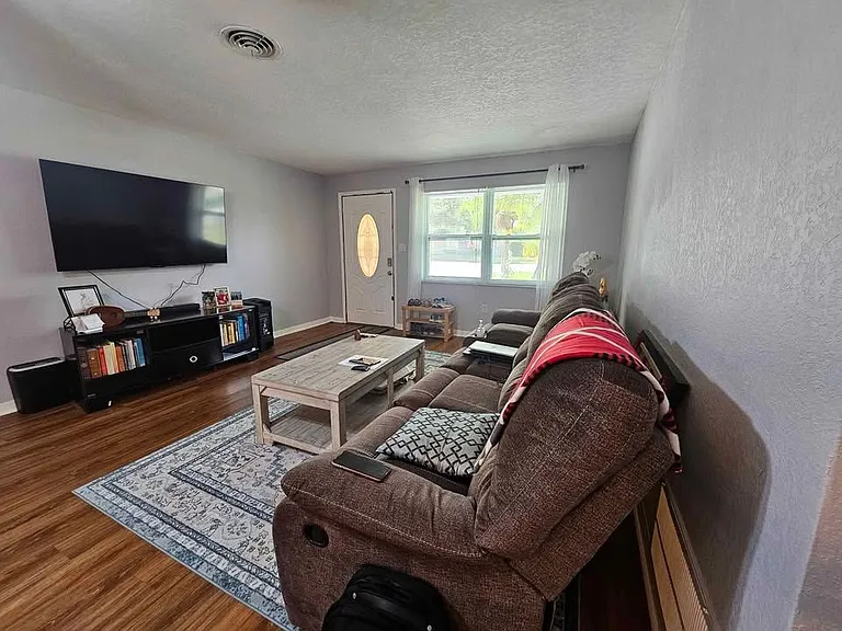 1000 S Lake Dr — Photo 17