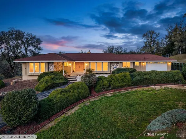 1790 Deerwood Drive, Ukiah, CA 95482