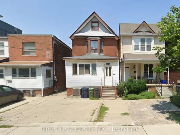 356 Wallace Ave, Toronto, ON M6P 3P2