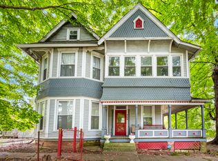 469 E Main St, Bloomfield, IN 47424