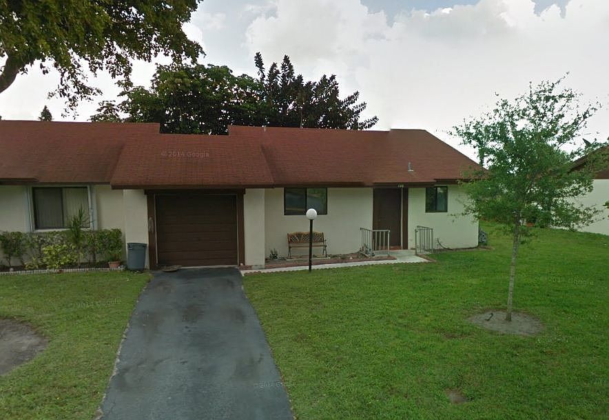 1st image of 106 E Parkway Dr #1-3