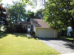 2280 Candleberry Ln, Aurora, IL 60506