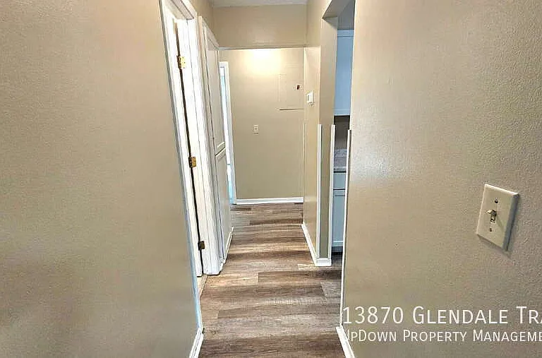 13870 Glendale Trl — Photo 5