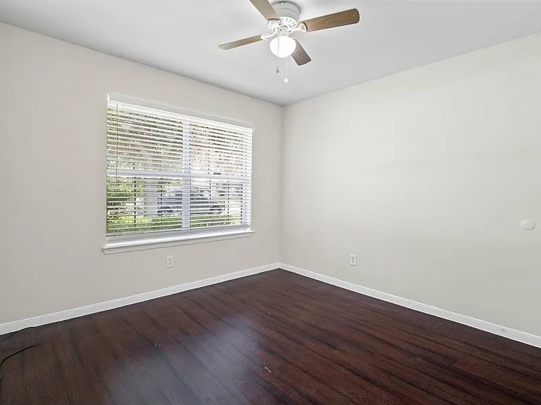 6631 Portlick Dr — Photo 19