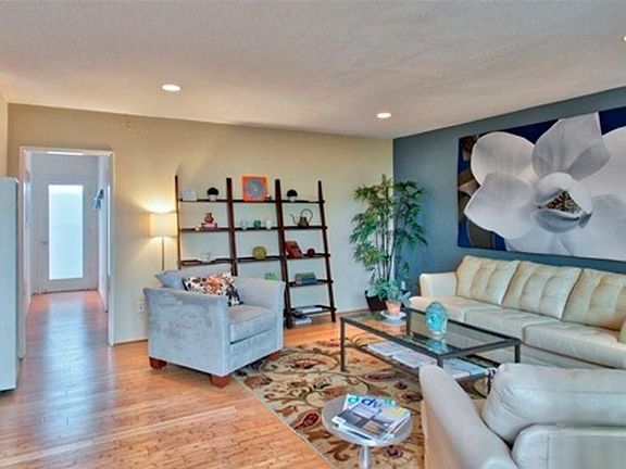 3rd image of 1333 14th St APT 3