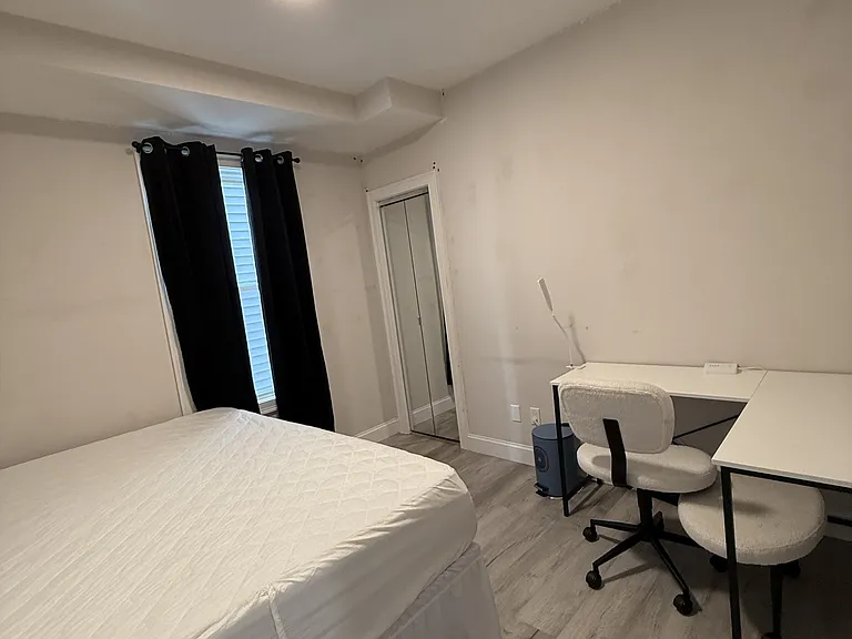 23 Newport St #2A — Photo 5