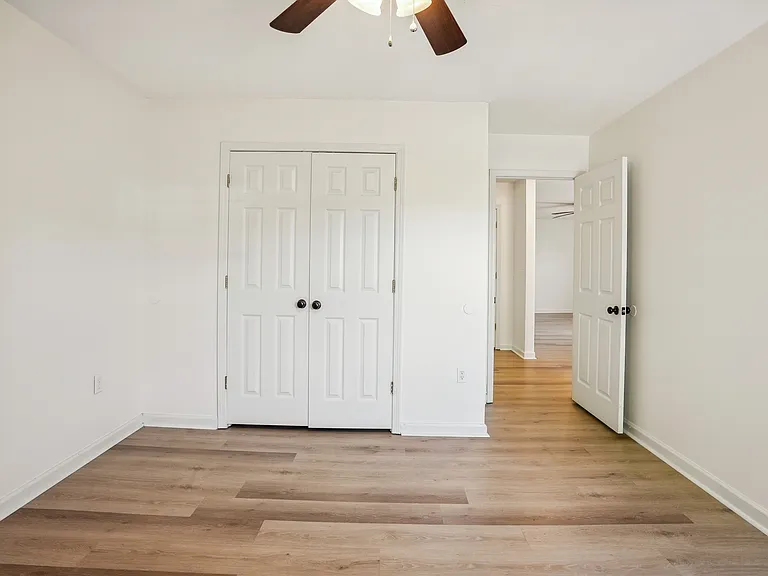509 Polk St #A — Photo 18