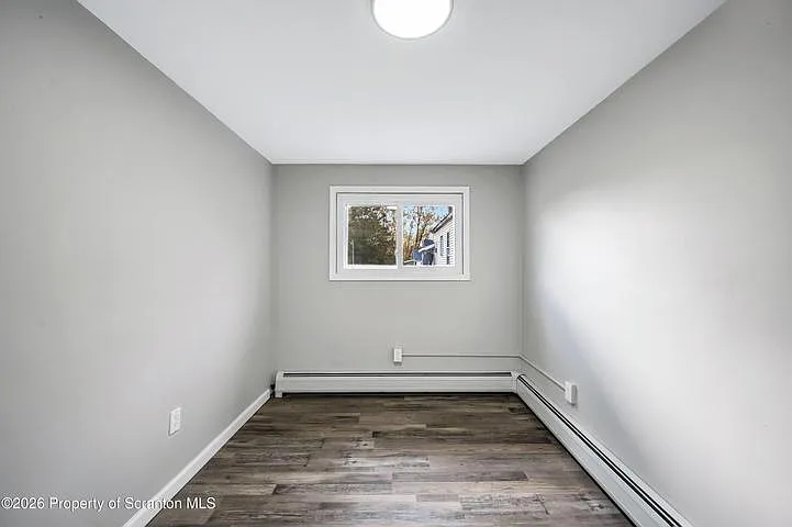333 Oak St — Photo 11