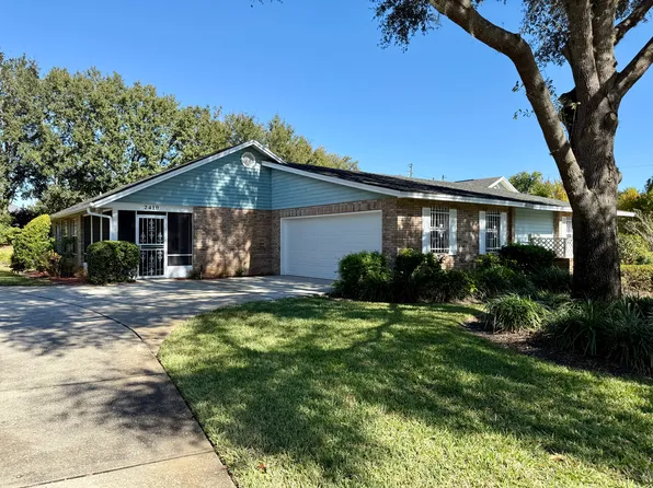 2410 S Glen Eagles Dr, Deland, FL 32724
