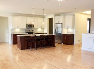 213 Dunmore Lane, Williston, VT 05495