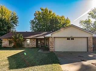 109 N Mission Rd, Enid, OK 73703