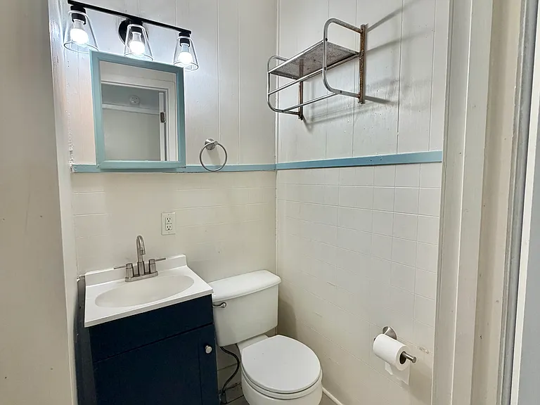 3208 Duval St #2 — Photo 13